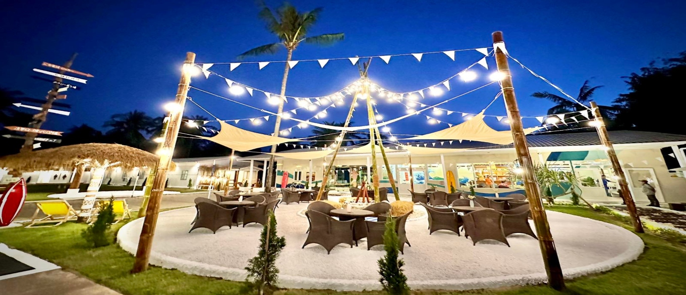 Surf Club Bugwe Cafe, Restaurant & Bar